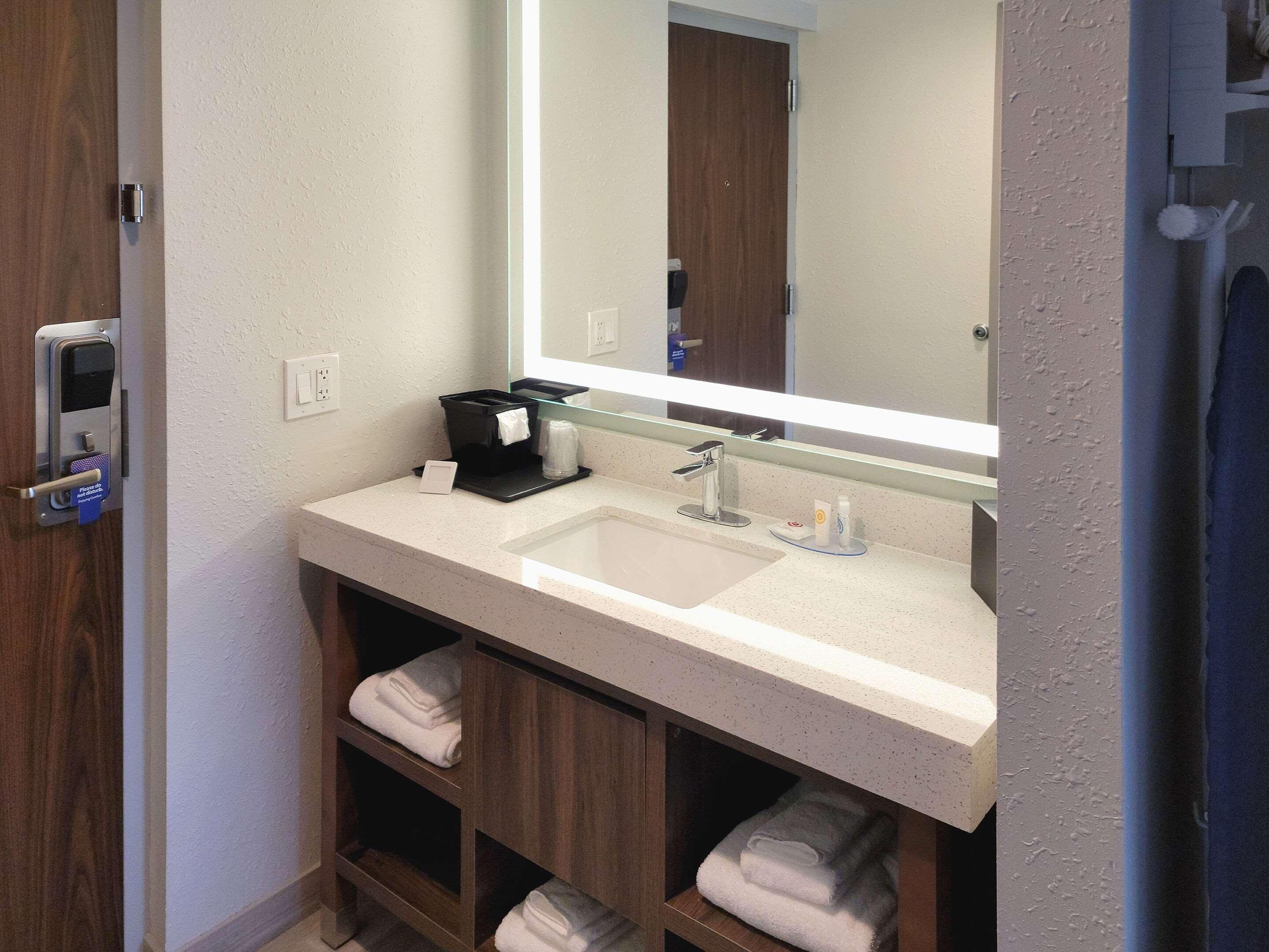 Comfort Inn & Suites Wyomissing-Reading Kültér fotó